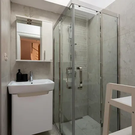 Penthouse 1112 公寓