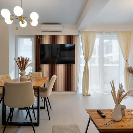 Penthouse 1112 * בוקרשט