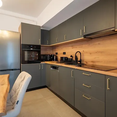 Apartment Penthouse 1112 *