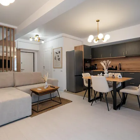 Penthouse 1112 *
